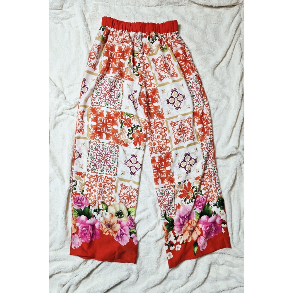 Floral Tile Print Wide-Leg Pants - Red/White - Picture 2 of 4